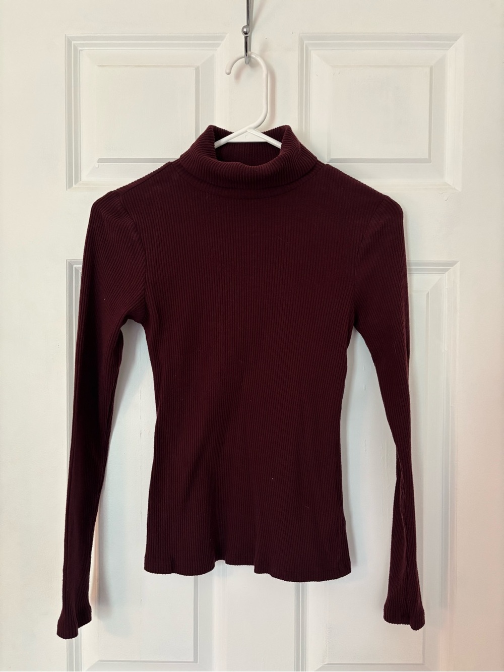 Old Navy Fitted Turtleneck